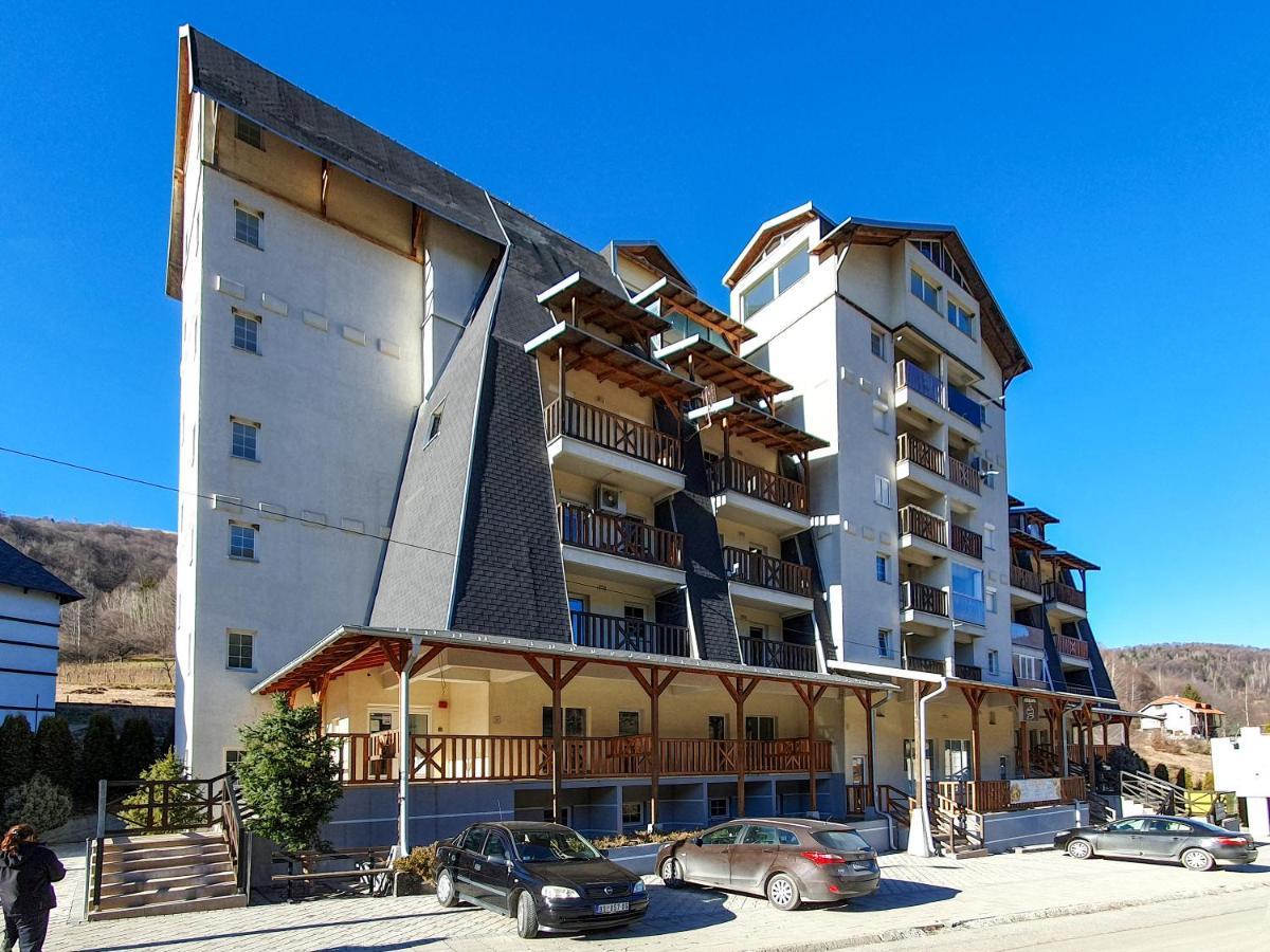Apartman Cvejic - Suncani Apartmani Brzeće 外观 照片